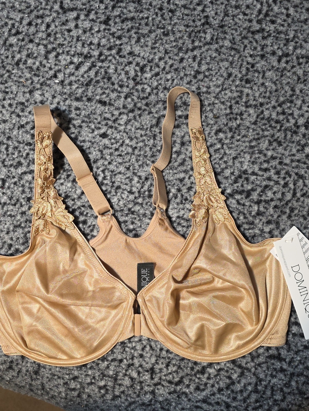 Dominique Lace-Trim Underwire Bra in Champagne Gold